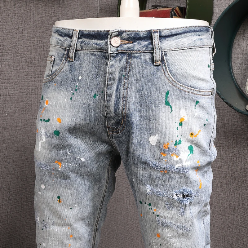 Рисунок 5 - Джинсы мужские Стрейчевые в стиле ретро