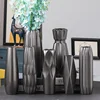 Ceramic Tabletop Flower Vase Handmade Handicrafts Fashion Creativity Black Vase Study Hallway Home Wedding Decoration 1