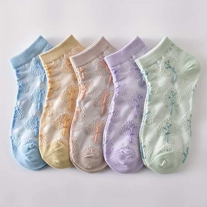 

5 Pairs of 3D Floral Texture Socks for Comfortable and Breathable 3D Embossed Cotton Socks for Women's Mid Length Socks