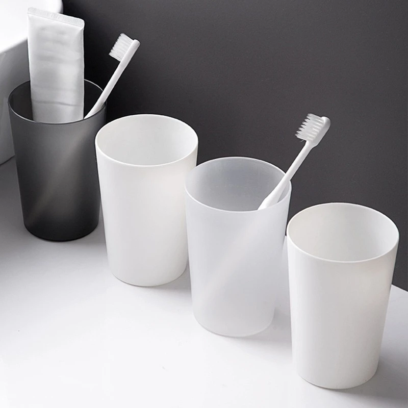 Bicchieri, porta spazzolino, porta collutorio, accessori per il bagno_voghion.com