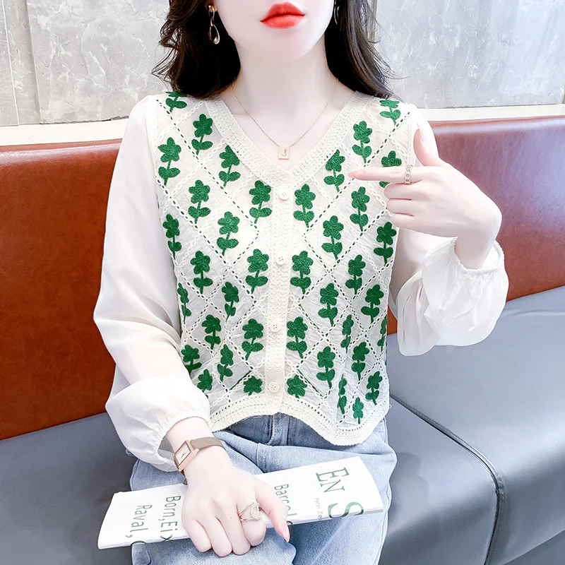 

Girls Chiffon Stitching Jacquard Weave Hollow Out Button Up Lace Blouse Women Clothes Female Casual Womens V-neck Tops BPy1937