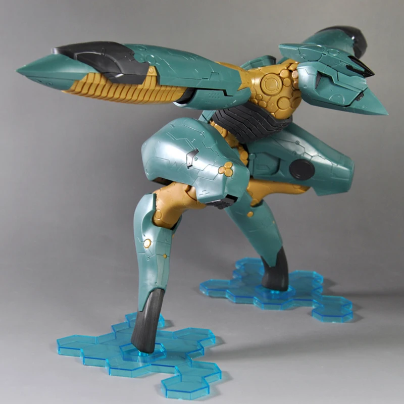 Kotobukiya 1/100 Scale Full Action Plastic Kit Metal Gear Ray