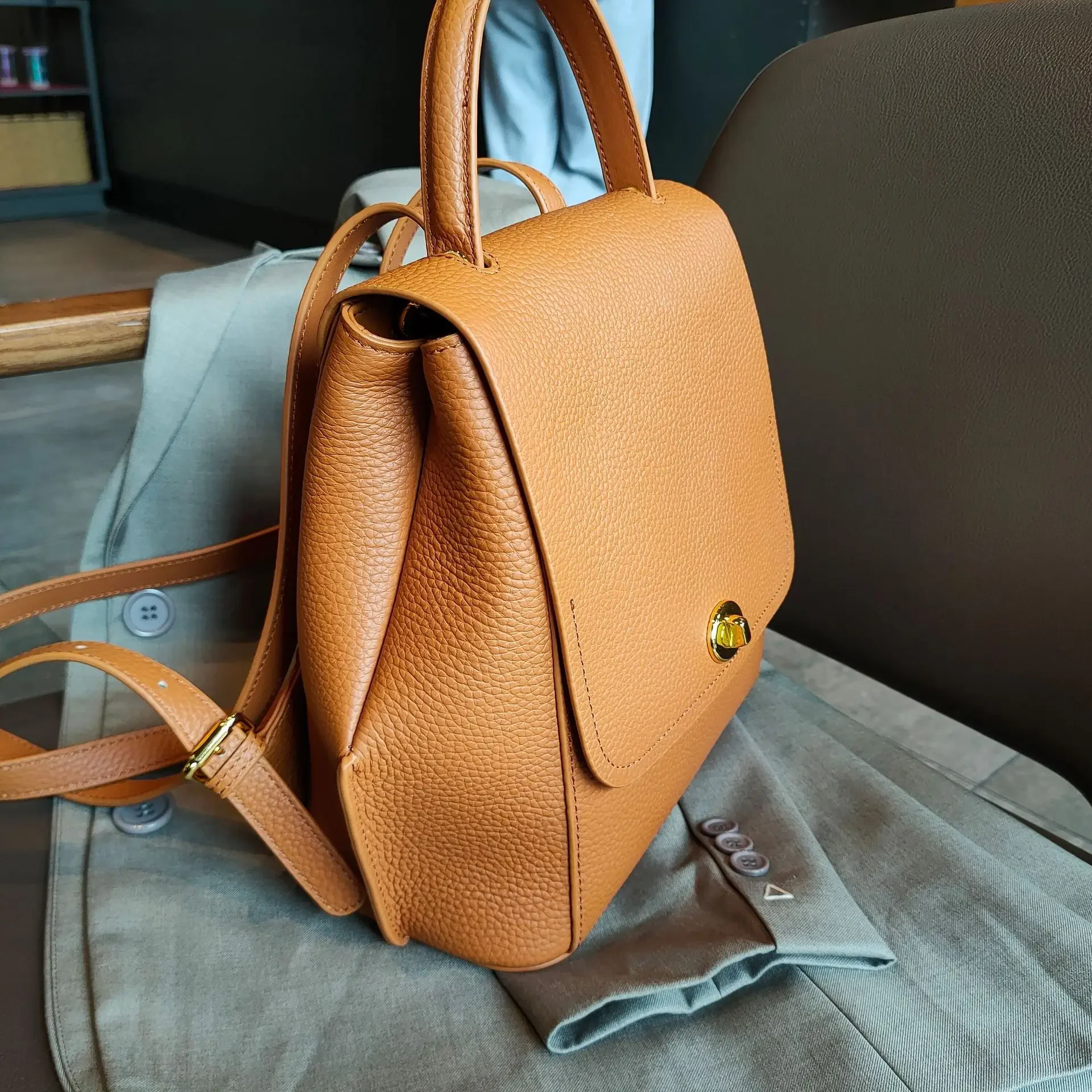 2024 Ins Vintage Women Backpack Cowhide Leather High Quality Female Shoulder Bag College Girl School Book Backpacks Daypack 4
