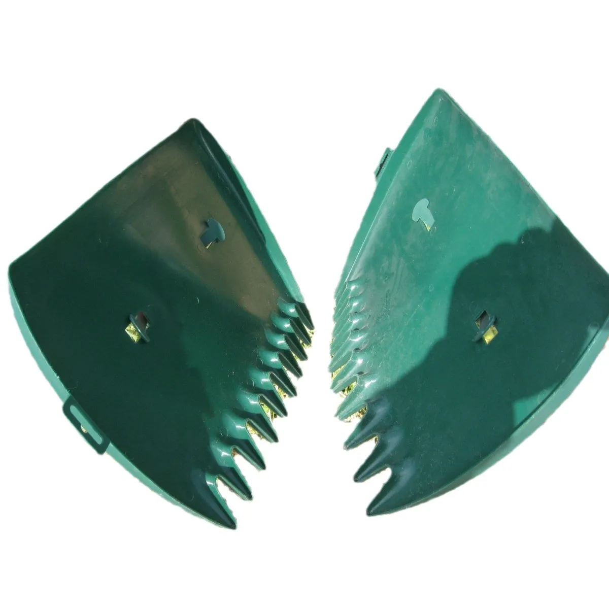 Leaf Hand Rakes Rubbish Pick Up Claws for Yard Garden Cleaning Collector Waste Rubbish Grabber 1 Pair