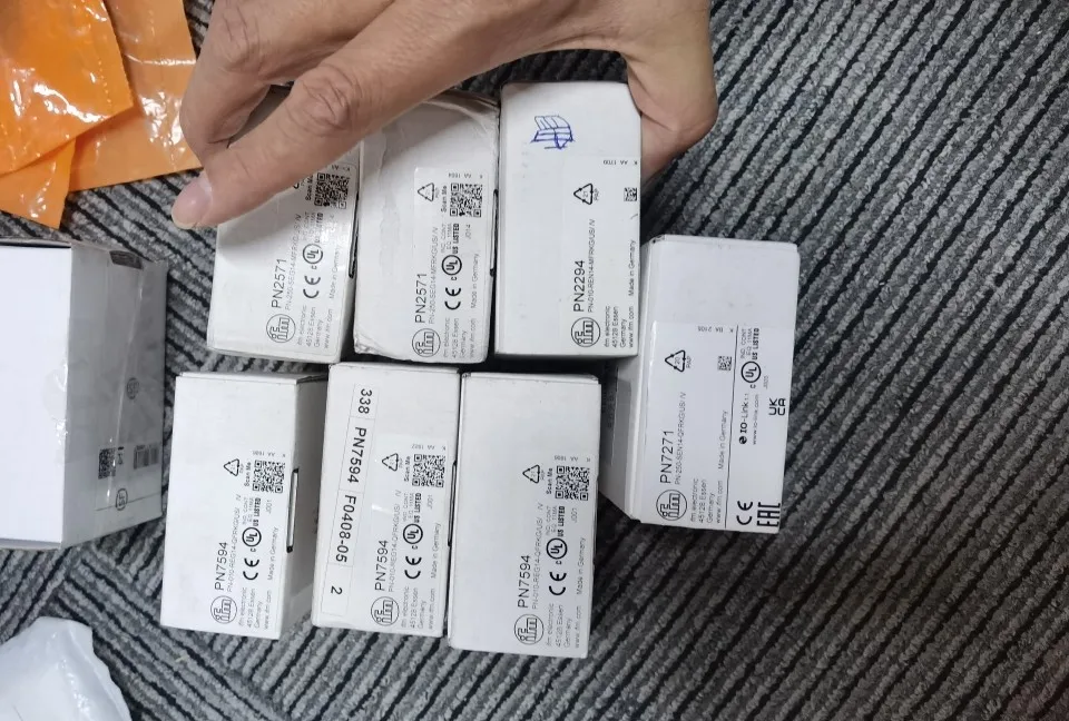 

Free Shipping Original IFM PN7271 PN2571 PN2594 PN7594 PN2295 Sensor Stock
