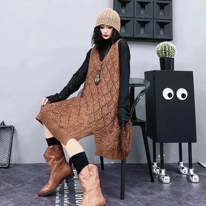 

Женский трикотажный жилет с V-образным вырезом, без рукавов