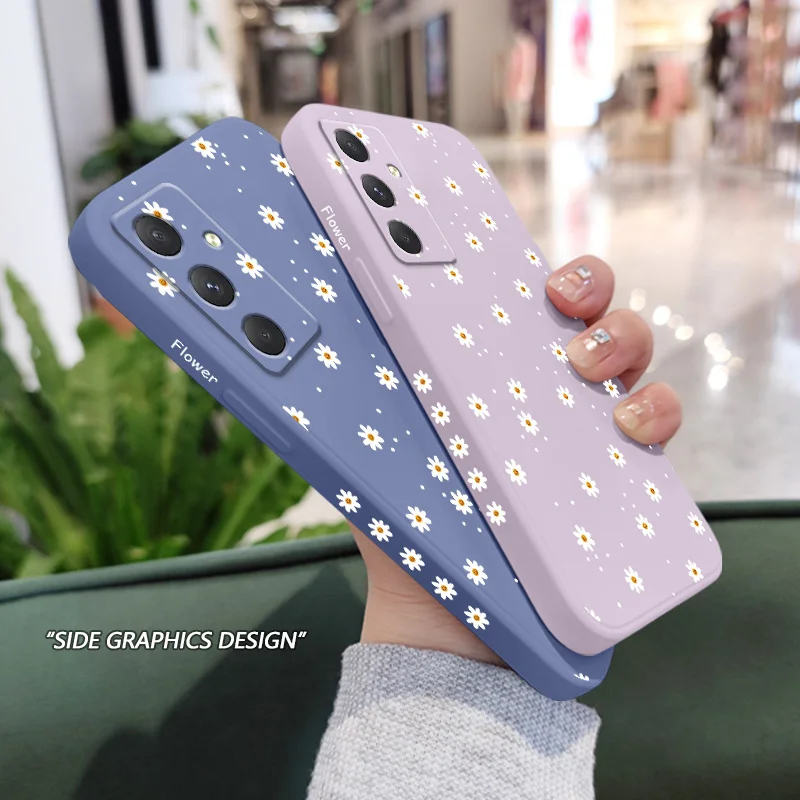 Floral Daisies Phone Case - Elegant Protective Cover with Vibrant Design
