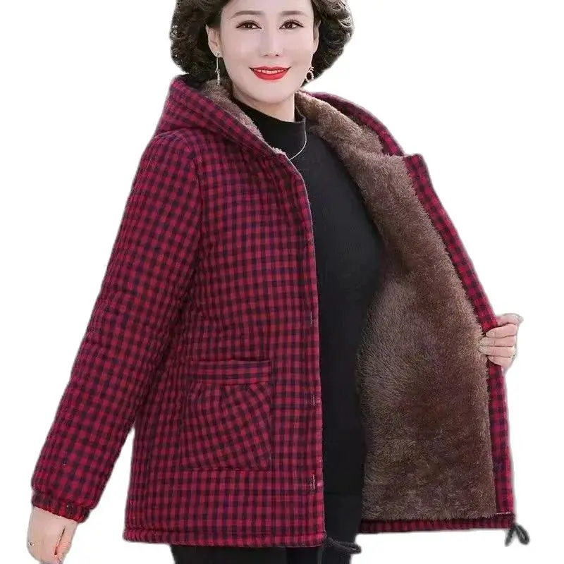 

Middle Aged Women's Winter Coat New Lamb Cashmere Keep Warm Add Velvet Thickened Cotton Jacket Short Hooded Parka Outerwear 5XL