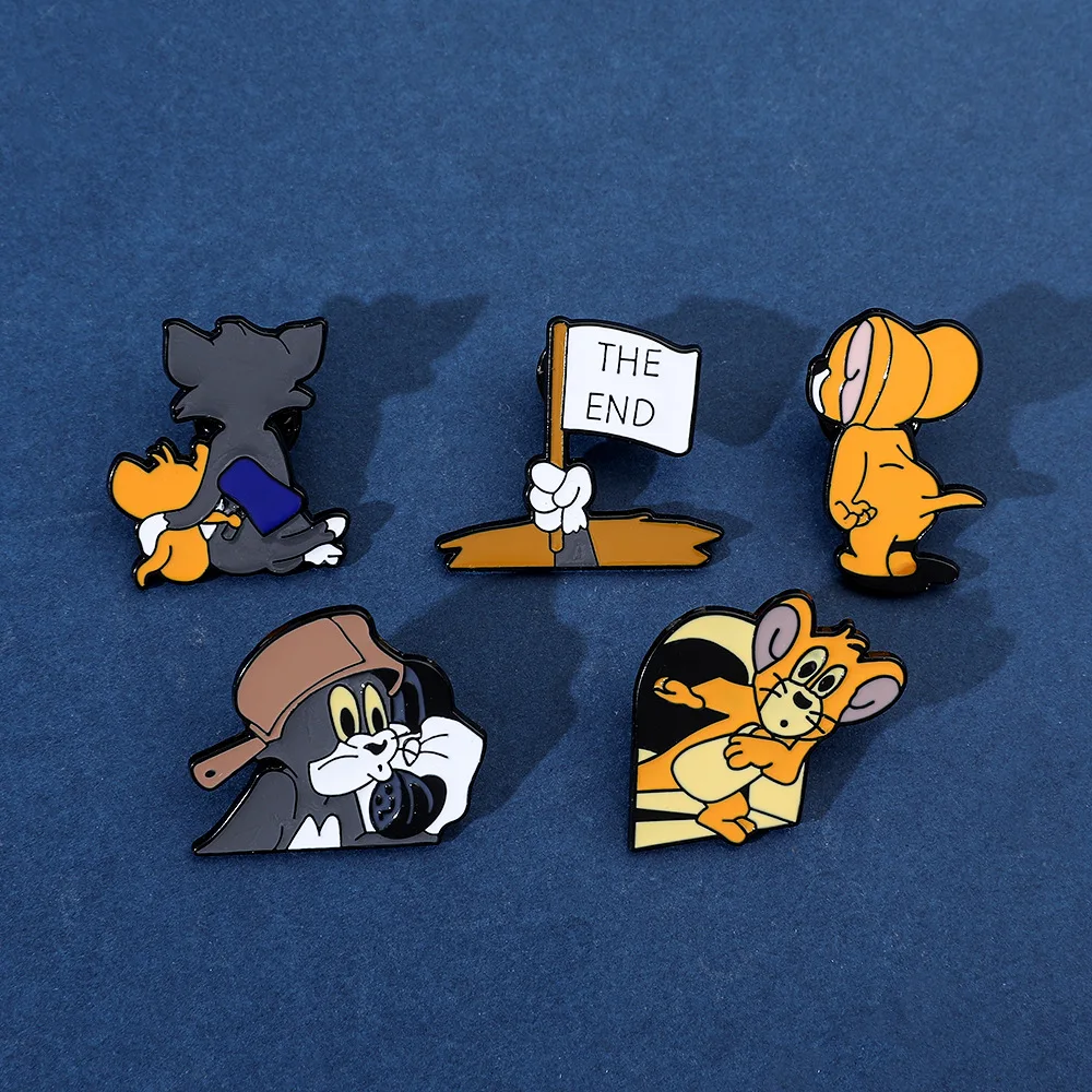 Tom E Jerry Creative Anime Cartoon Metal Badge Carino E Versatile Spilla Accessori Regali Per Bambini Amici Moda Creativa
