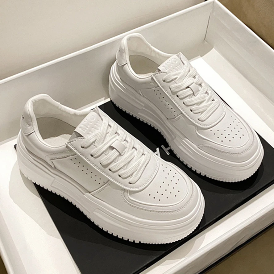 

Maxdutti Fashion Women's Shoes aAll-match Lightweight Breathable Leather Sneakers Thick-Soled Casual White Shoes Women