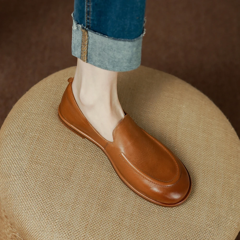 New Women Spring Summer Shoes Fashion Designer Leather Loafers Slip-On  Casual Flats Ladies Round Toes Luxury Short Heels Black