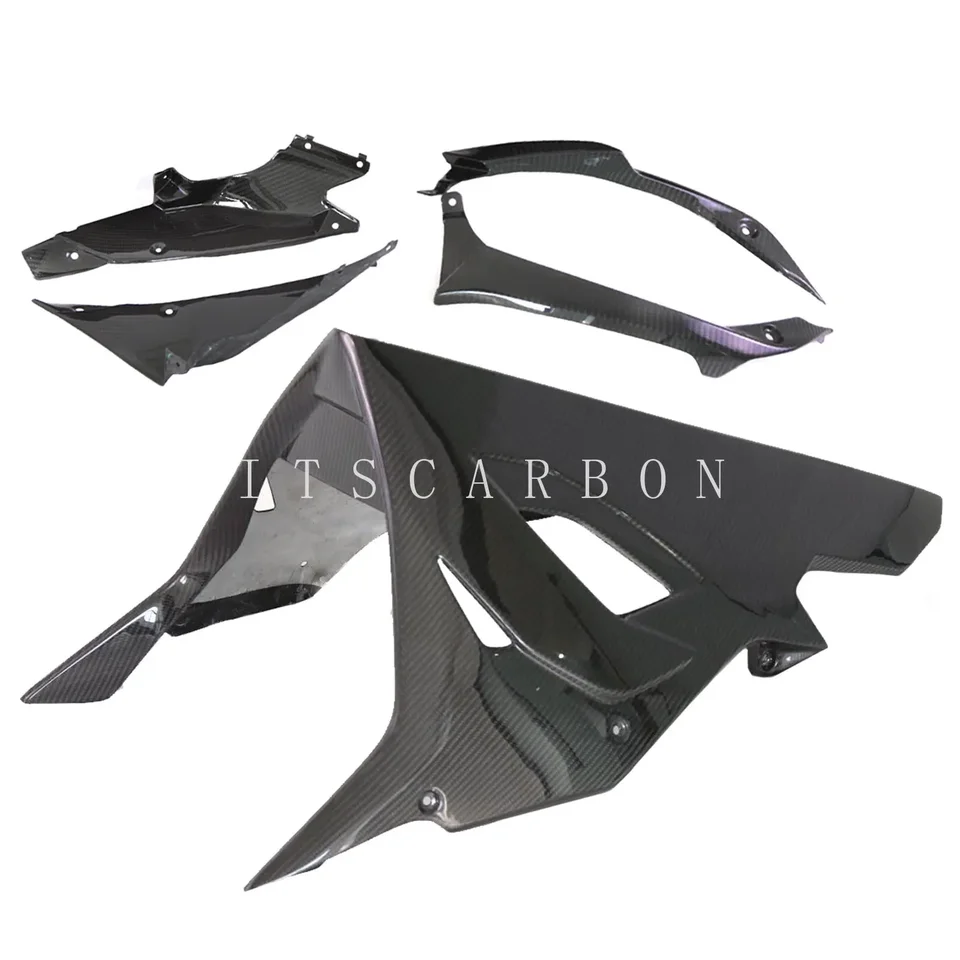 カーボン BMW S1000RR 2019 2020用プラント（デイアーメント） - オリジナルのタイトルを表示する BMW S1000RR 2019 2020 用カーボンファイバーフロン カーボンパーツS1000RR SPEEDRA DRY CARBON PARTS装着 フェアリングカバー編 バイクカスタム バイクチューニング  DIYMotoVlog#136