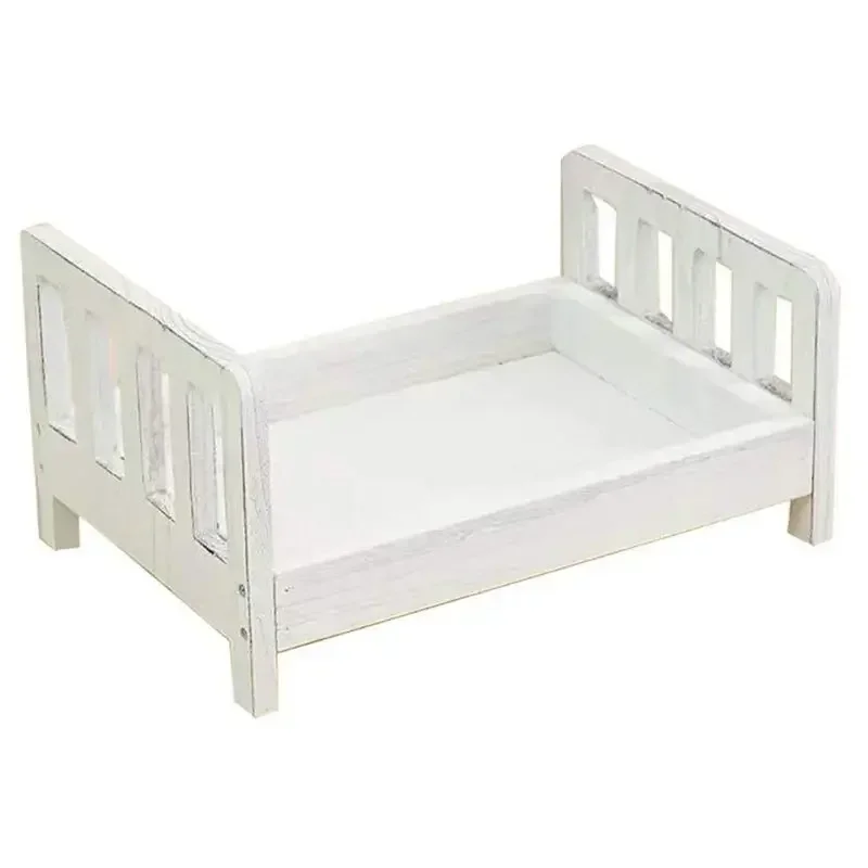 Crib assembly