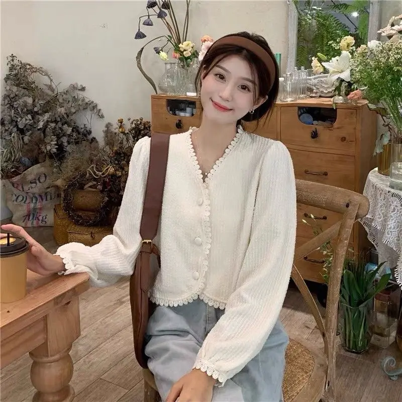 

Fall Women's Clothing 2023 New Gentle Lace V-neck Shirt Solid Color Cardigan Long Sleeve Sweet Top