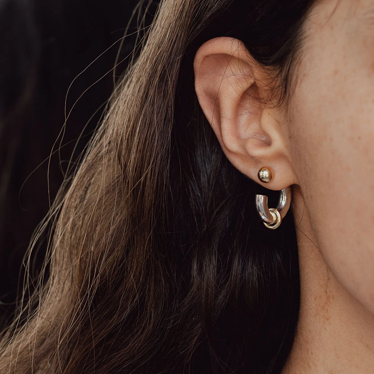 New Mix Color PVD Chunky C Shape Hoop Earrings Golden Mini Round Circle Huggie Earring Punk Jewelry for Women Bijoux Pendientes