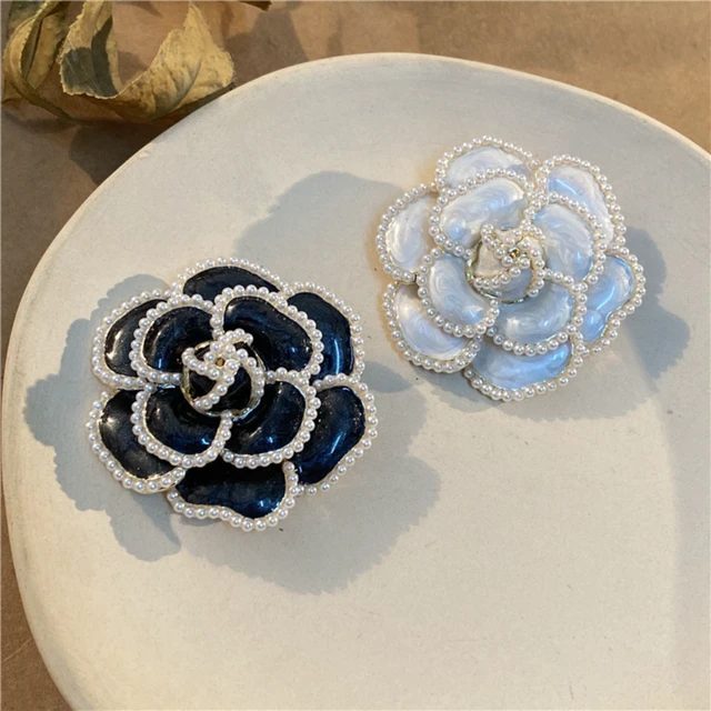 Korea Simple Big Fabric White Flowers Brooches for Women Fashion Clothes  Corsage Clothing Jewelry Accessories Wholesale Gifts - AliExpress