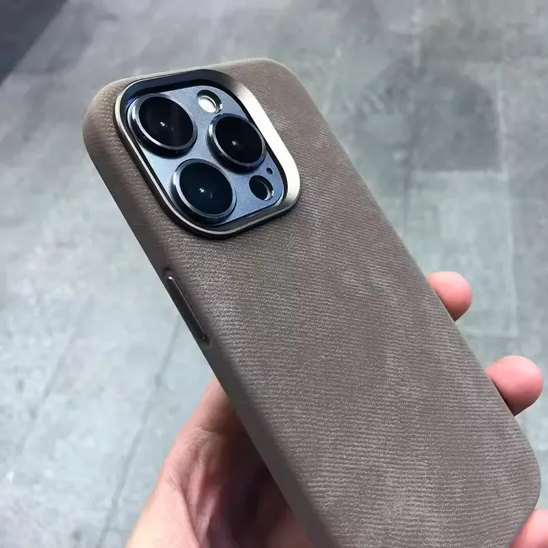 Flannel MagSafe Matte Wireless Charging Phone Case with Microfiber Pattern Protective Shell