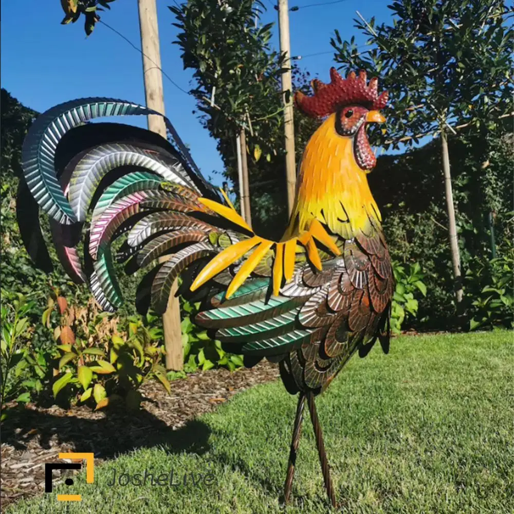 

Iron Rooster Sculpture Metal Rooster Décor Lifelike Metal Rooster Figurine Rust-Proof Iron Chicken Carved Sculpture Standing