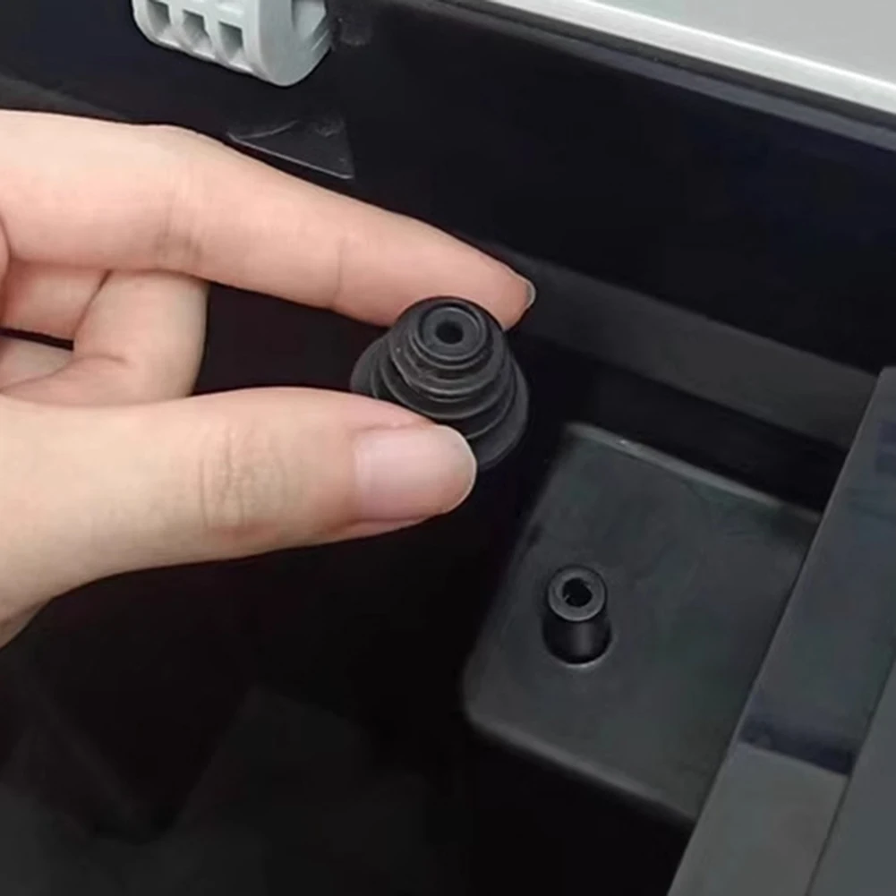 Slide image 2051f8fafa724223ba2bed769439524a