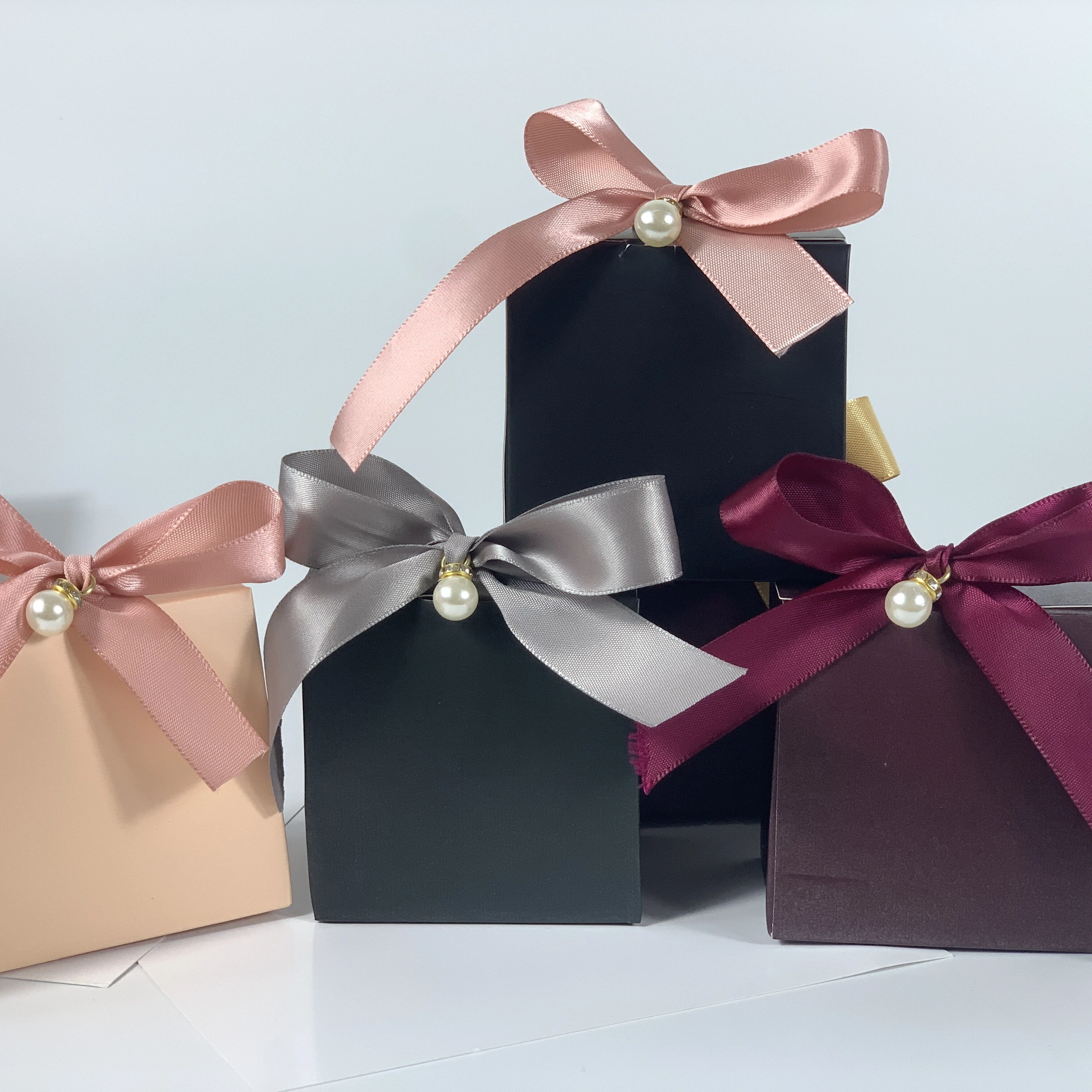 Solid Colored Gift Wrap - Black