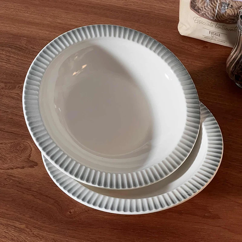 Underglaze Ceramic Deep Dish Round Vegetable Salad Plate Breakfast Pasta Plate Simple Dessert Plates Tableware
