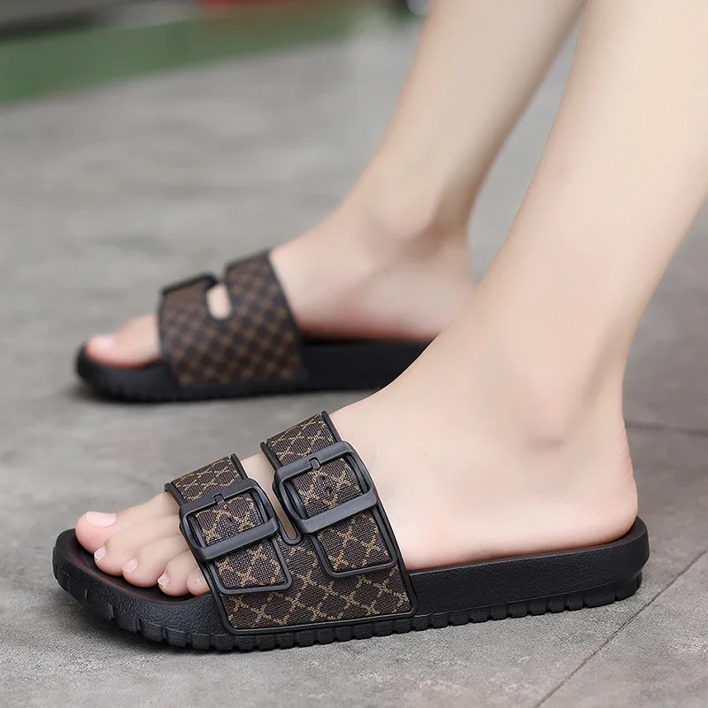 Men's Genuine Leather Sandals Soft Slippers Summer Slippers Anti Slip Sandals Men Shoes Comfortable Man Sandal House Slippers Man Summer Shoes Flip Flop Slides