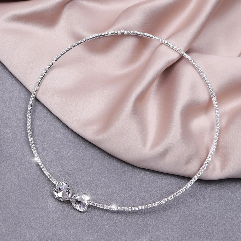 925 Sterling Silver Rhinestone Heart Collar Choker Necklace close-up