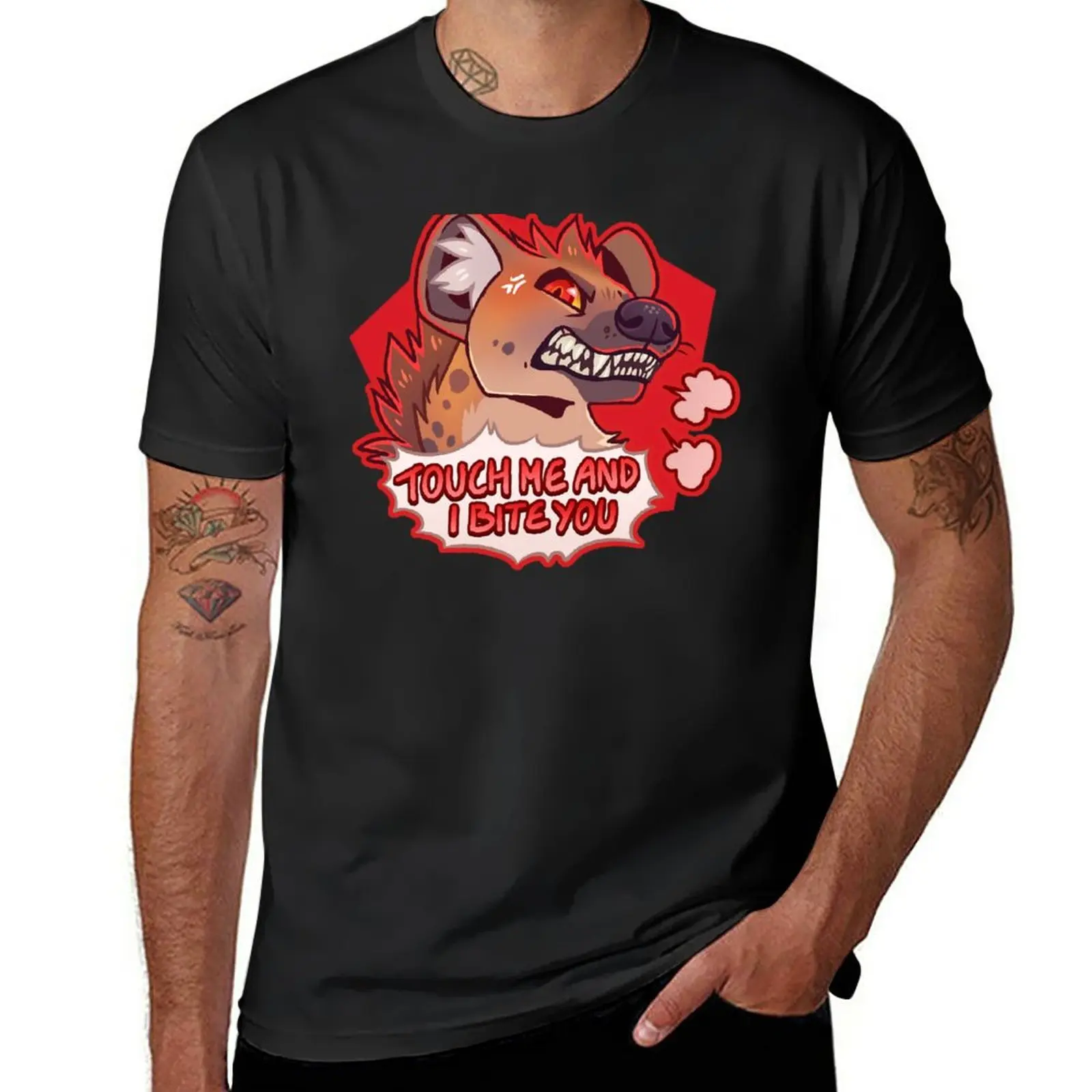 New Grumpy Hyena - Touch Me And I Bite You T-Shirt Summer Tops T-Shirt Short Funny T-Shirt Magliette Oversize Per Uomo