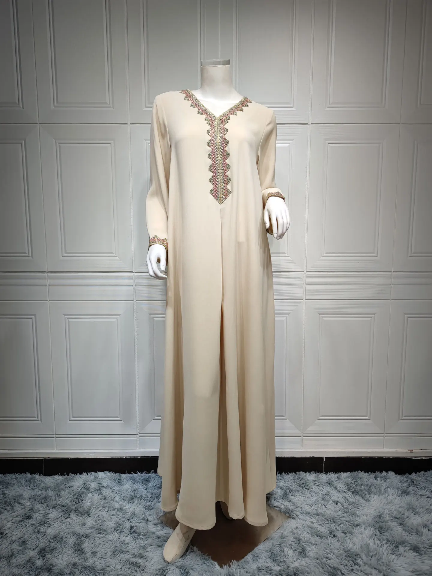 Moroccan Women Jalabiyat Fashion Basic Solid Diamonds Full Sleeve V-Neck Elegant Lace Chic Turkish Female Abaya Hijab Dress