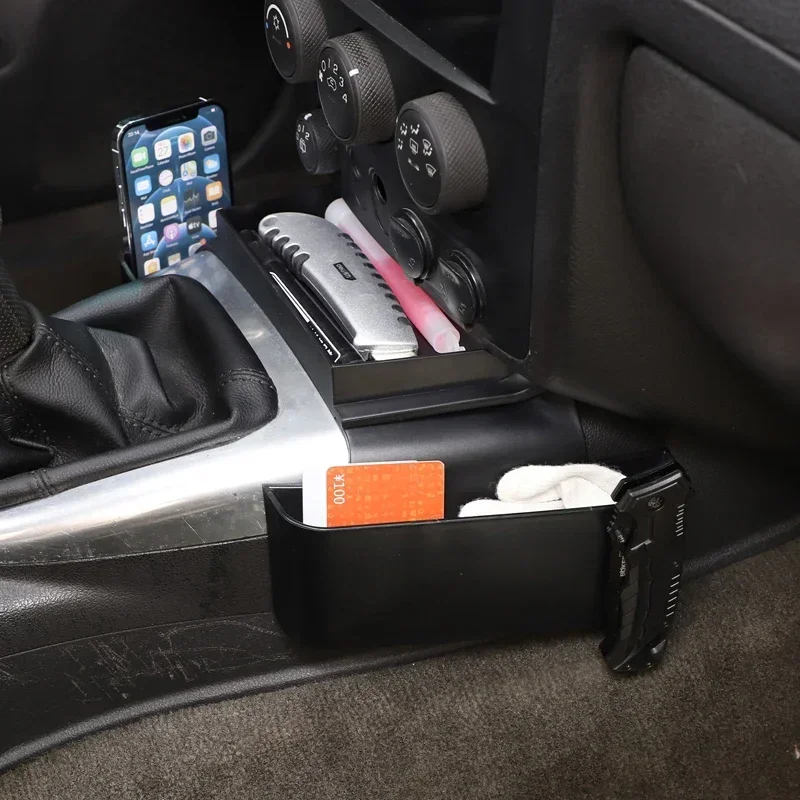 OHSOME - Hoco H3 Center Console Car Phone Holder/ Dashboard Car Mount Phone Holder With Suction I.1327846994