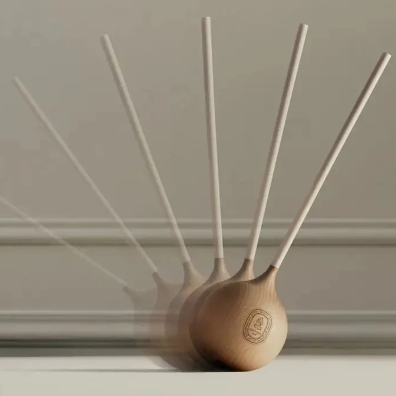 Home Fragrance Diffuser Baies Fragrance Swinging Weng Diffuser Wooden Spherical Seat Ceramic Exquisite Creative Decor