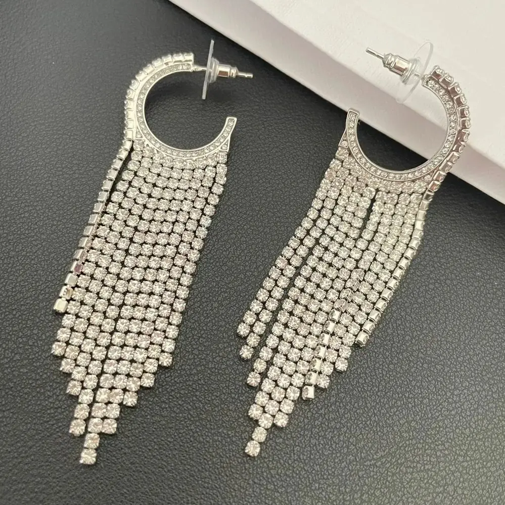 

Earrings Fashion Personality Temperament Fringe Stud Piercing Aretes De Mujer Pendientes Brincos Boucles D’Oreille Femmes