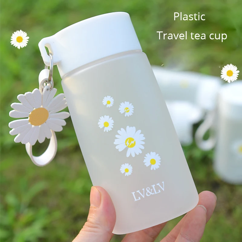 500ml Water Bottle Cute Daisy BPA Free Water Bottle with Rope Portable Drinkware Plastic Creative Frosted Travel Tea Cup