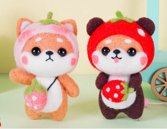 A stuffed animal wool needlepoint kit wool felt needle felting decoration craft needlecraft DIY handmade
