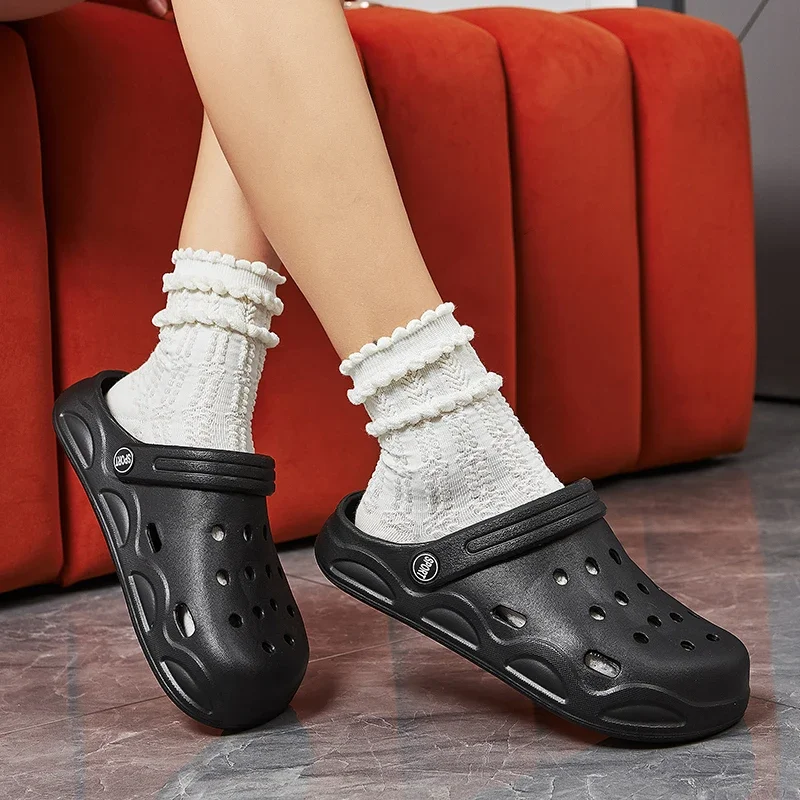 Summer Comfortable Clogs Slippers for Women Lightweight Anti Slip Beach Sandals Woman Fashion EVA Waterproof Garden Shoes women sandals garden shoes