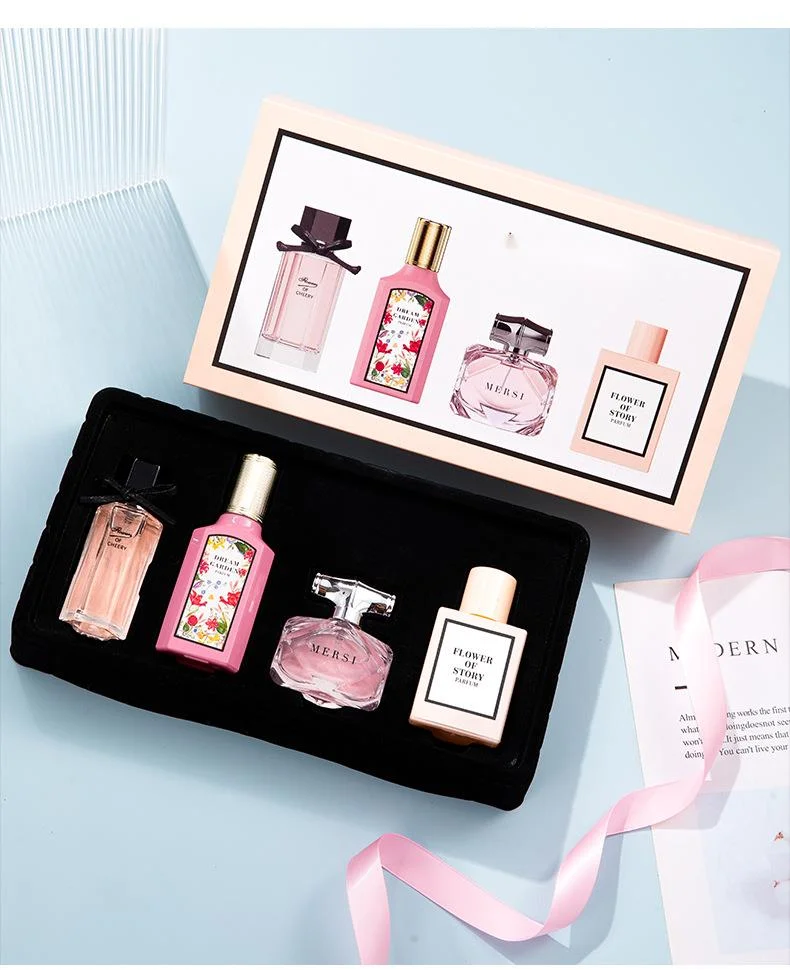2024 Nuovo profumo da donna in quattro pezzi confezione regalo in fiore sbocciato Fragranza Fragranza fresca e duratura_voghion.com