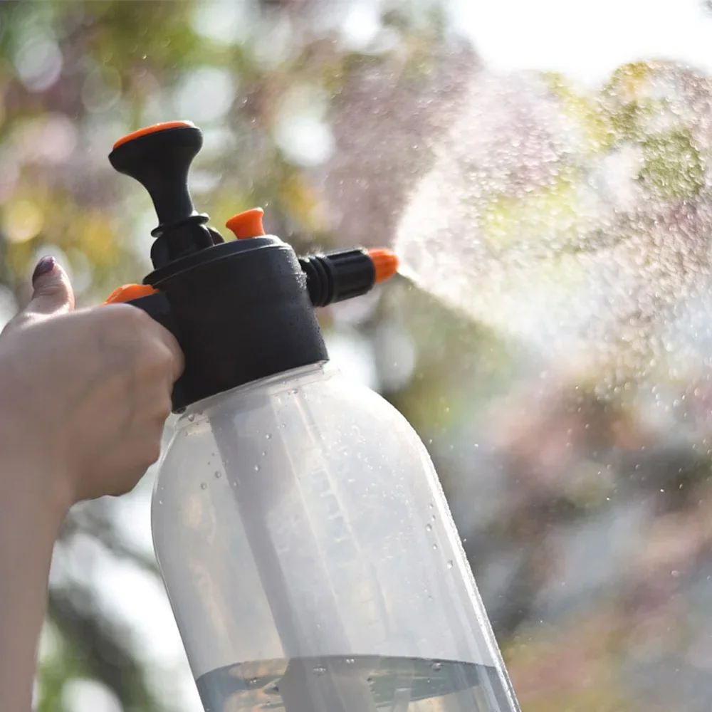 

2L Garden Sprayer Bottle Hydraulic Pressure Household Sprayer Adjustable Nozzle Flower Watering Pot Sprayer Bottle Can Sprayer