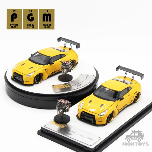 PGM 1:64 Nissan GTR R35 Pandem Yellow Diecast- Full Open