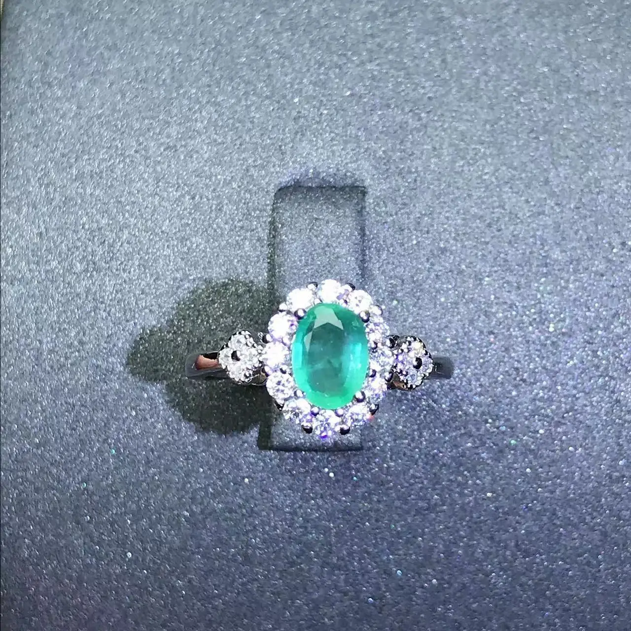 

Best Seller Emerald Ring For Woman With Natural Emerald Gemstone 5*7mm Silver Ring For Lady Woman Girl Gift Dating Wedding