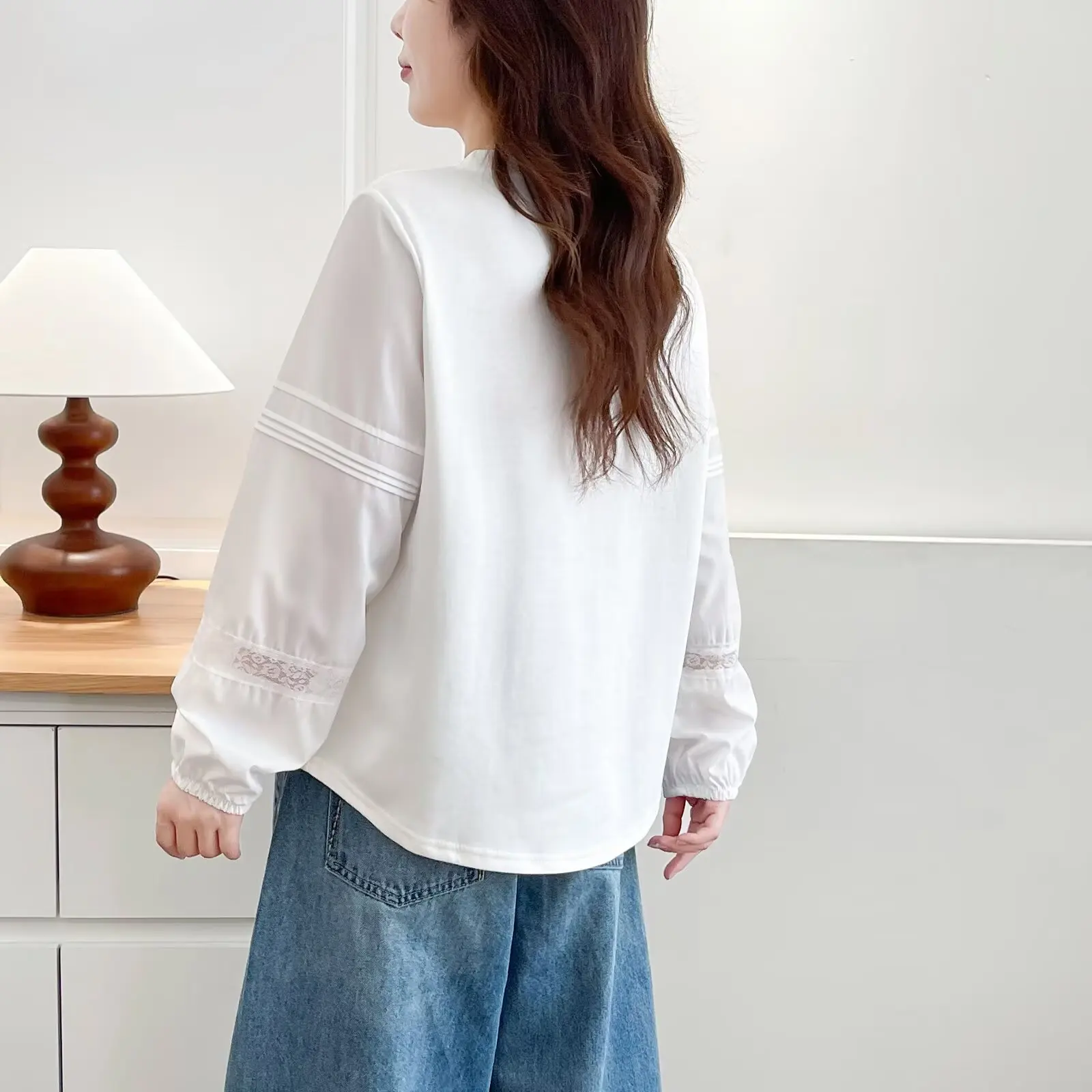 Fashion Plus Size Women's T-Shirt Autumn New Style Stylish Design And Lace Patchwork Sleeves Tops 2528