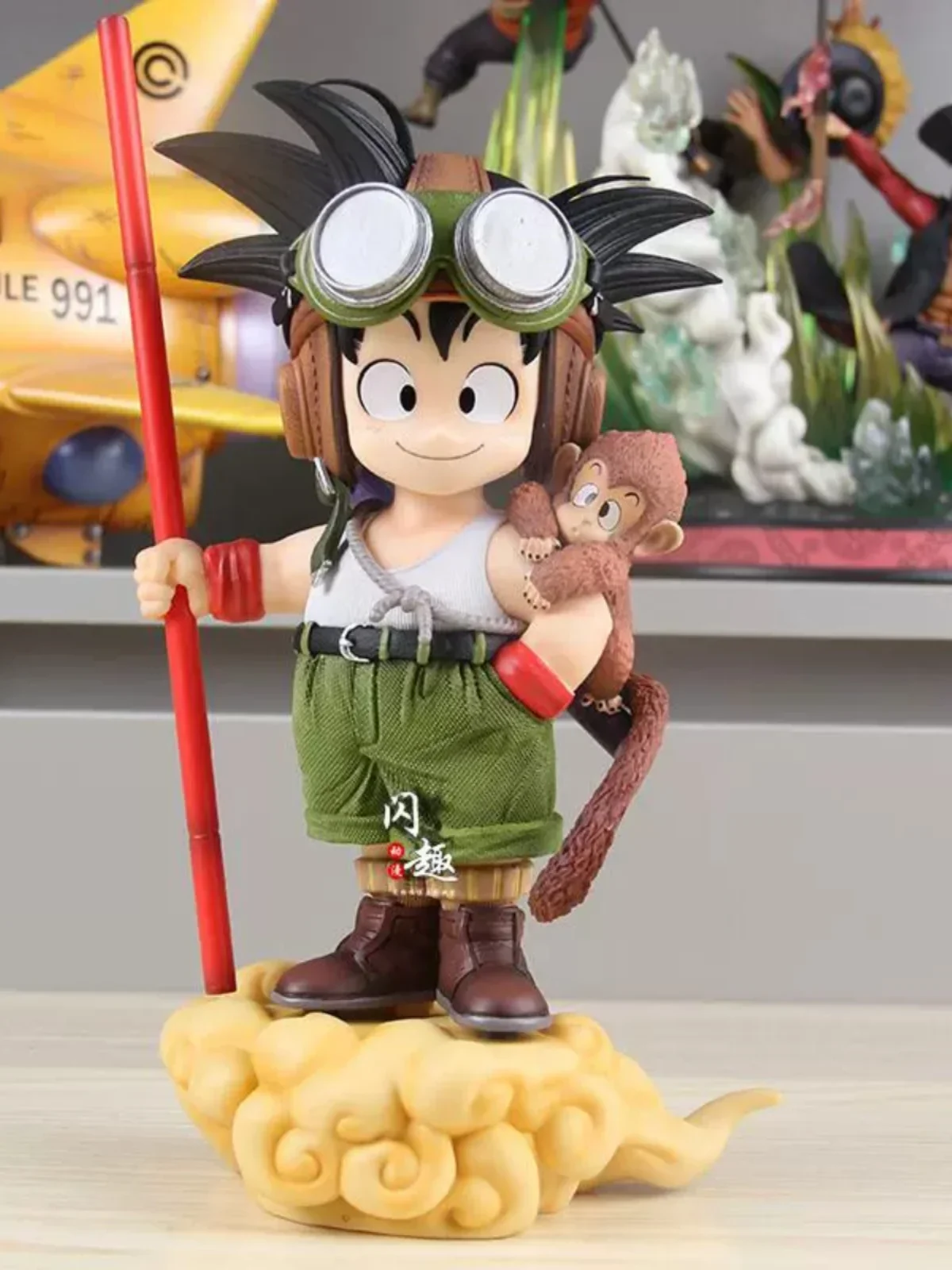 

Серия Seven Dragon Ball периферийные игрушки gk обезьяна Гоку рука полет костюм основной цвет версия модель анимация периферийная