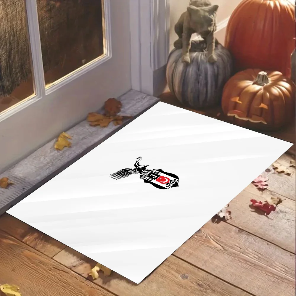 1pc Fashion Besiktas BJK Bathroom Absorbent Mats Anti-Slip Mats Home Decor Supplies Carpets Home Kitchen Floor Mats 5