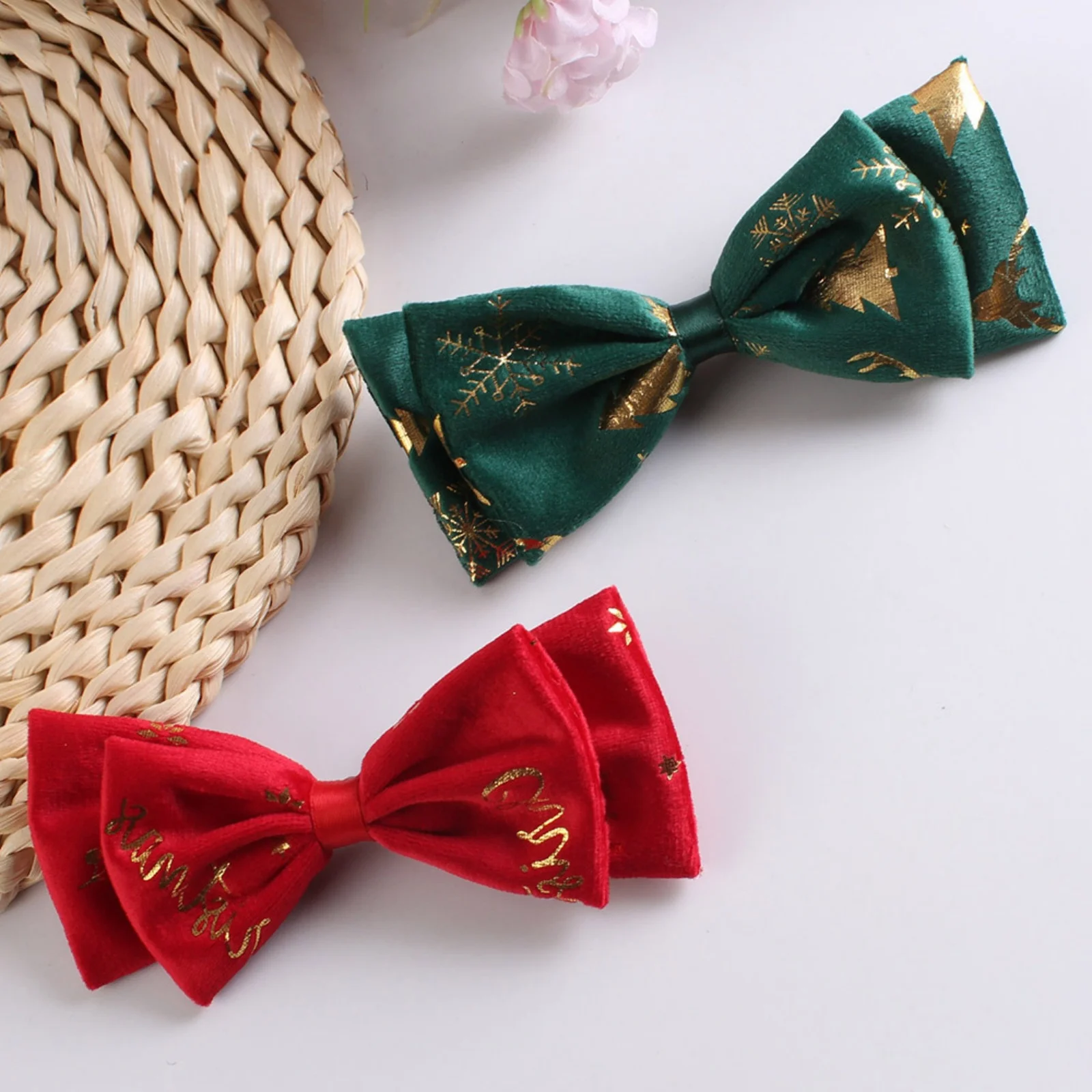 1PC Christmas Bow Hair Clips-Festive Red Green Gold Printed Hair Accessories For Women Girls Xmas Holiday Party Hair Decoration