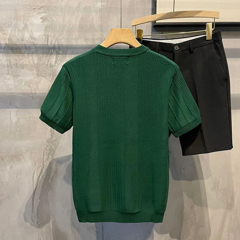 

Мужская Трикотажная футболка с коротким рукавом, круглым вырезом и полосками