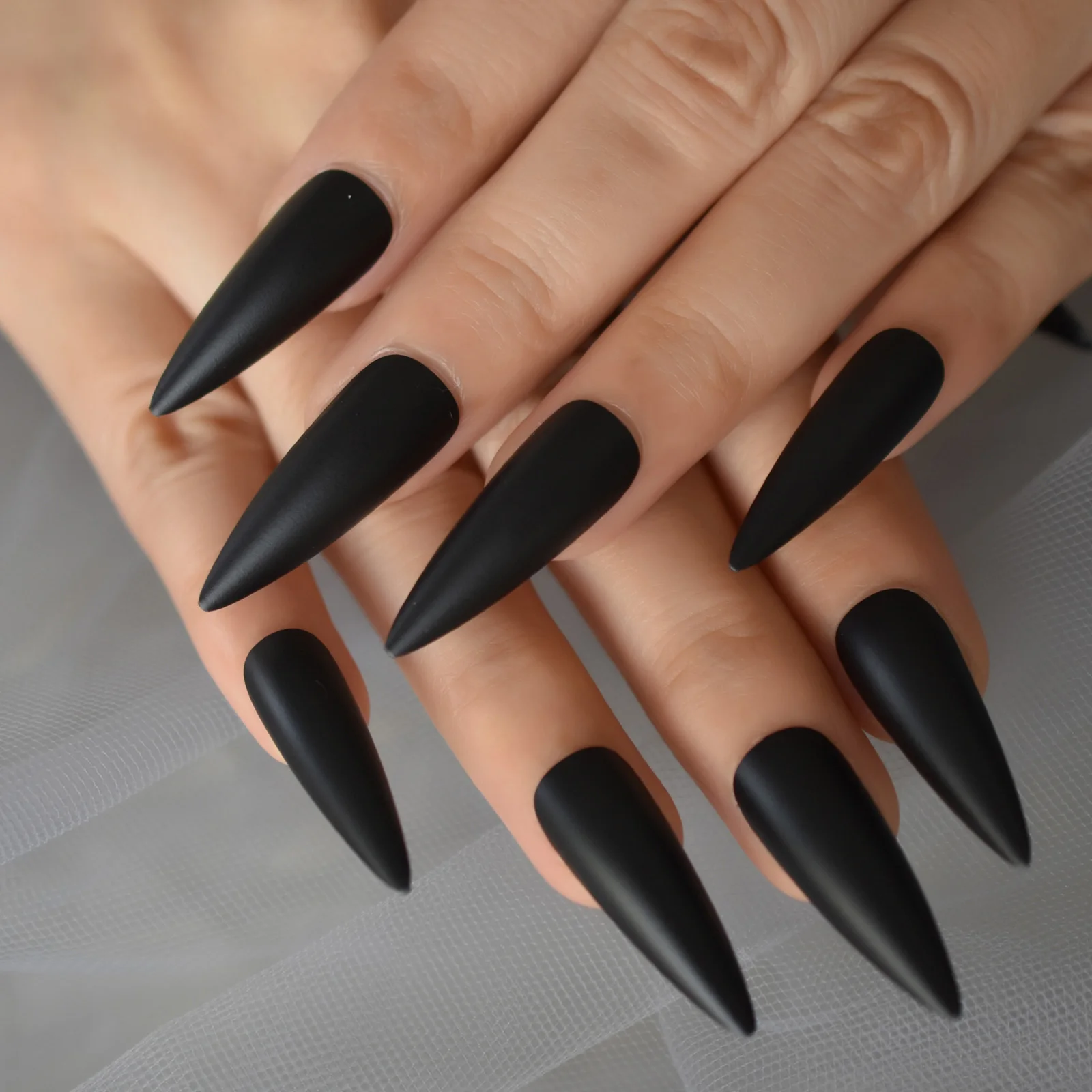 Stampa nera opaca sulle unghie Set di unghie finte a spillo extra lungo  Punte finte Manicure artificiali per unghie artificiali per ragazze -  AliExpress, image size:1600x1600