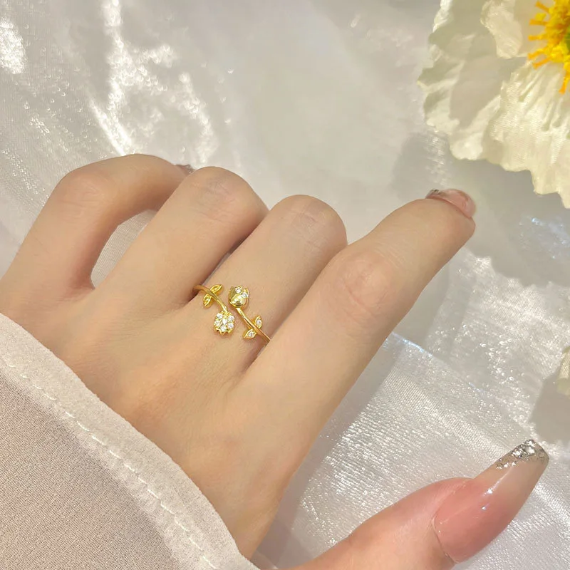 Light Luxury Gold Color Tulip Flower Metal Rings Women Girls Vintage Crystal Open Rings Punk Geometry Party Jewelry