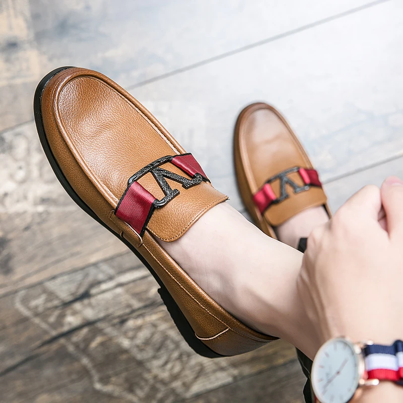 Spring and Autumn Men's New Casual Solid Color Fashion Metal Clasp Lefu Shoes Size 38-48 Men Shoes