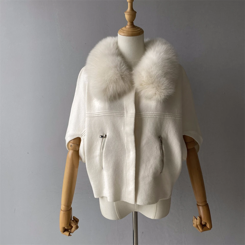 Full opening front view with pockets