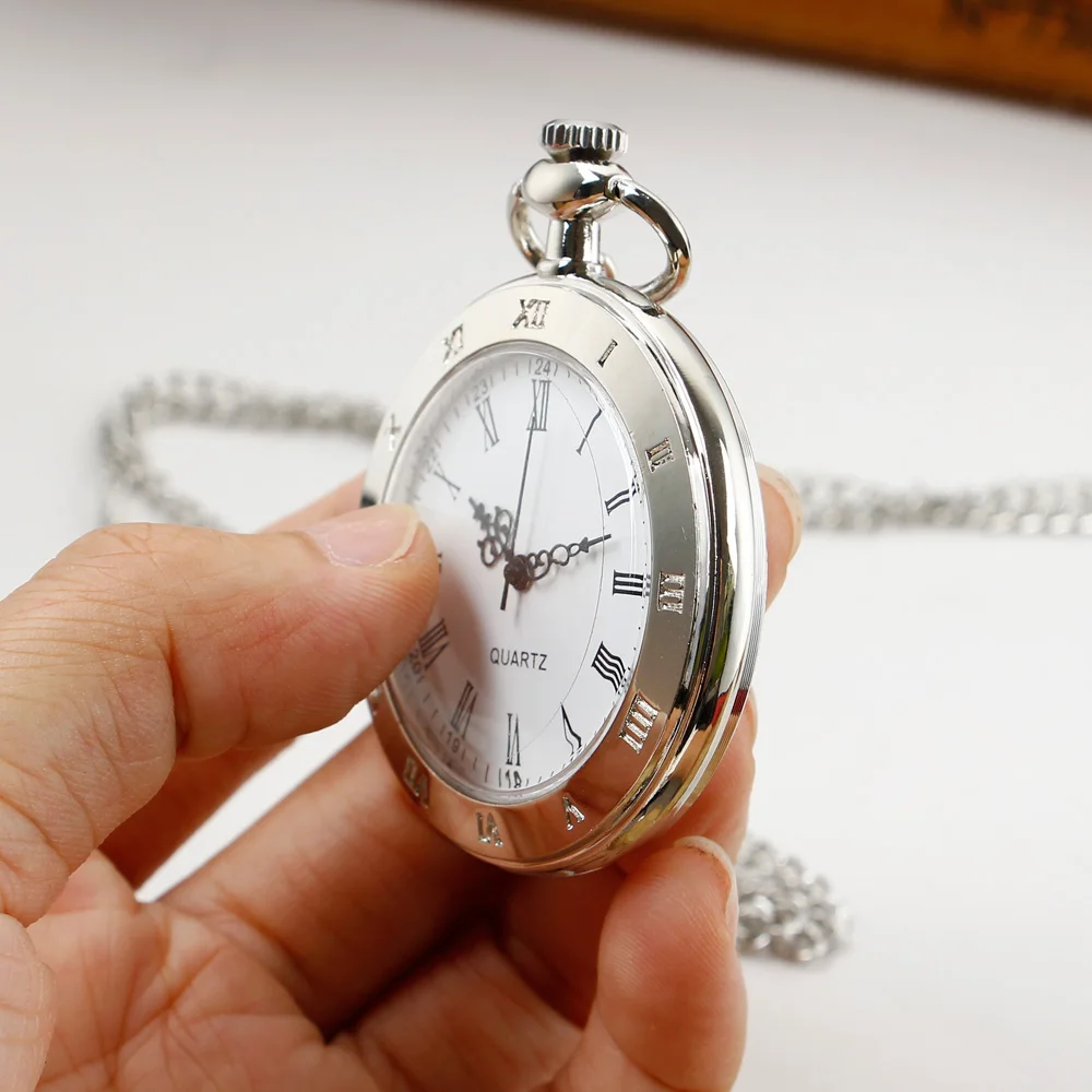 Рисунок 4 - Минимализм винтажные серебряные