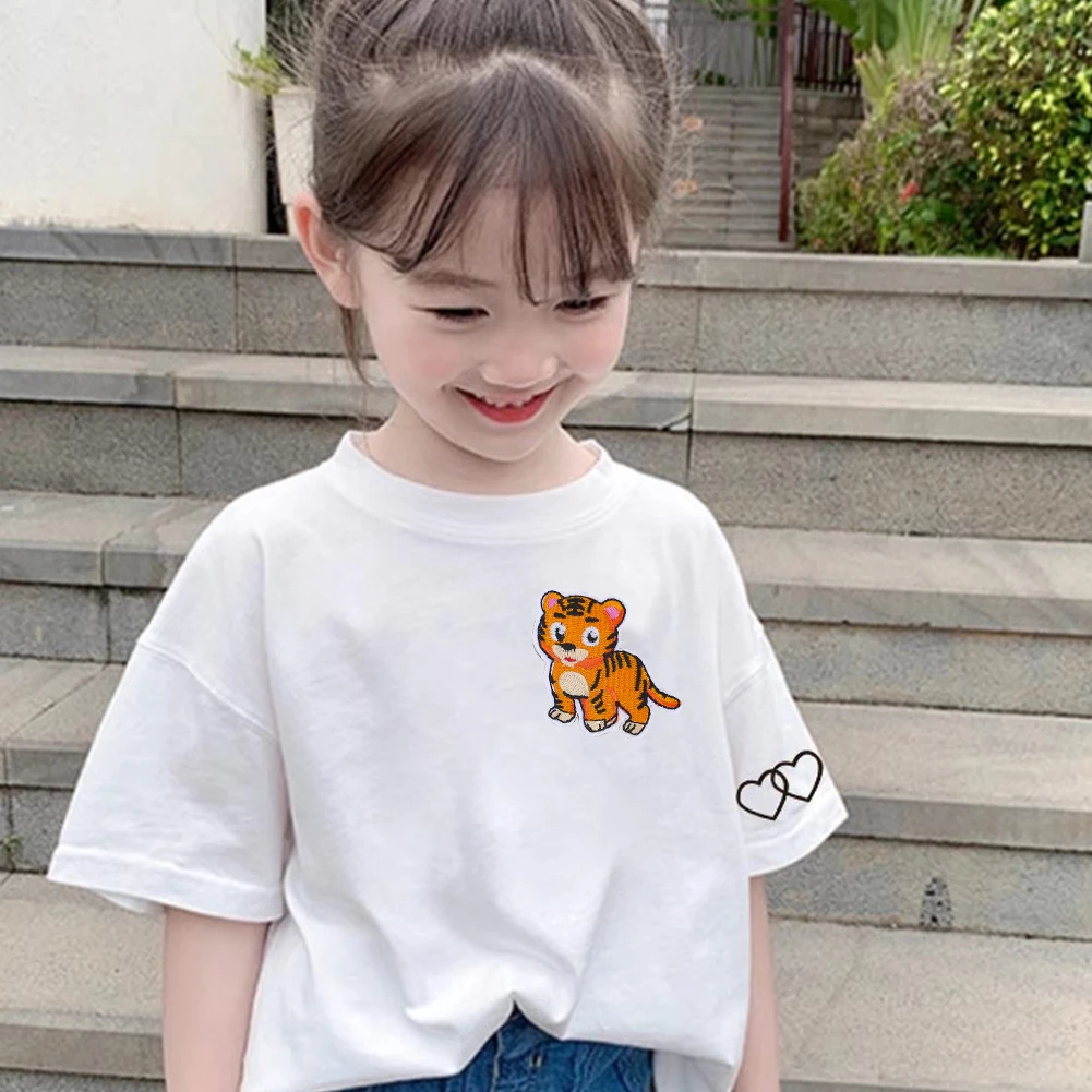 4PCS Cartoon Tier Eisen auf Stickerei Abzeichen Patch Nette Tiger Aufkleber für DIY Kinder Patch T-shirt Rucksack Kleidung applique